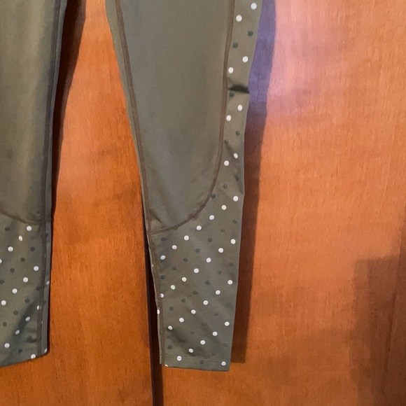 Nike Hunter green dri- fit leggings! - Picture 3 of 6